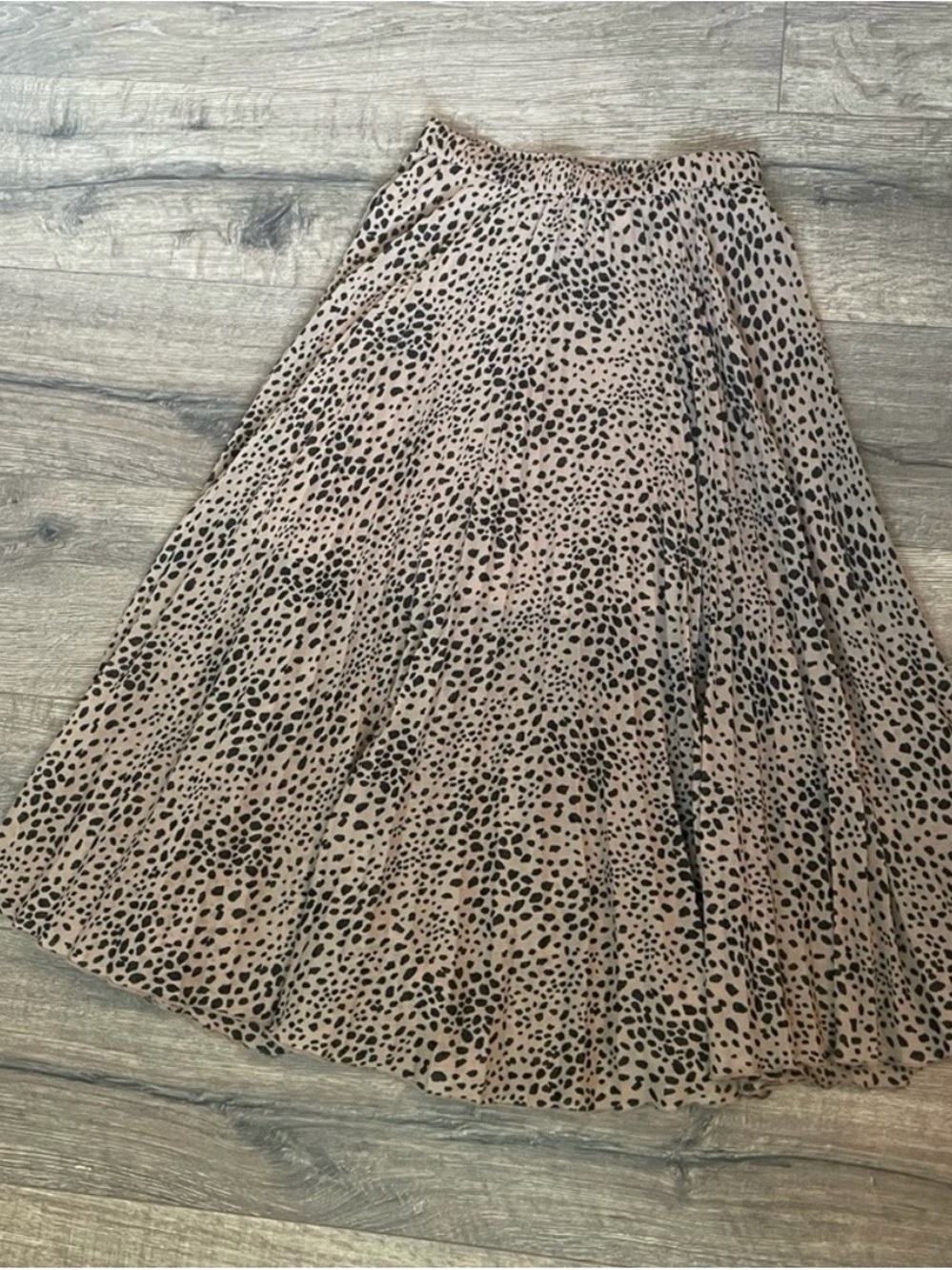 Abercrombie & Fitch animal/dot print skirt and shorts - Picture 5 of 9